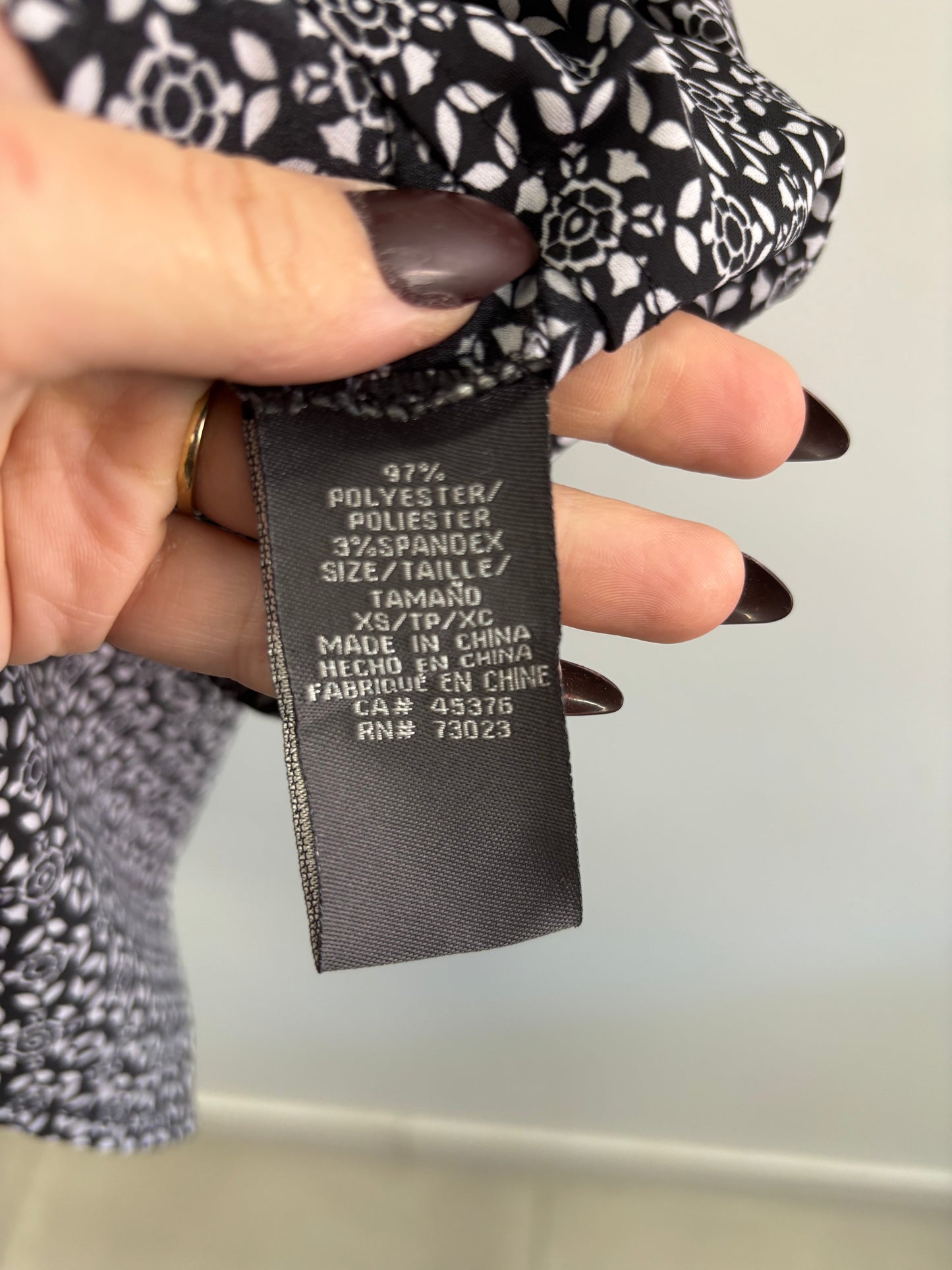 Chemise noir & Blanc SUZY SHIER - Grandeur: XSmall