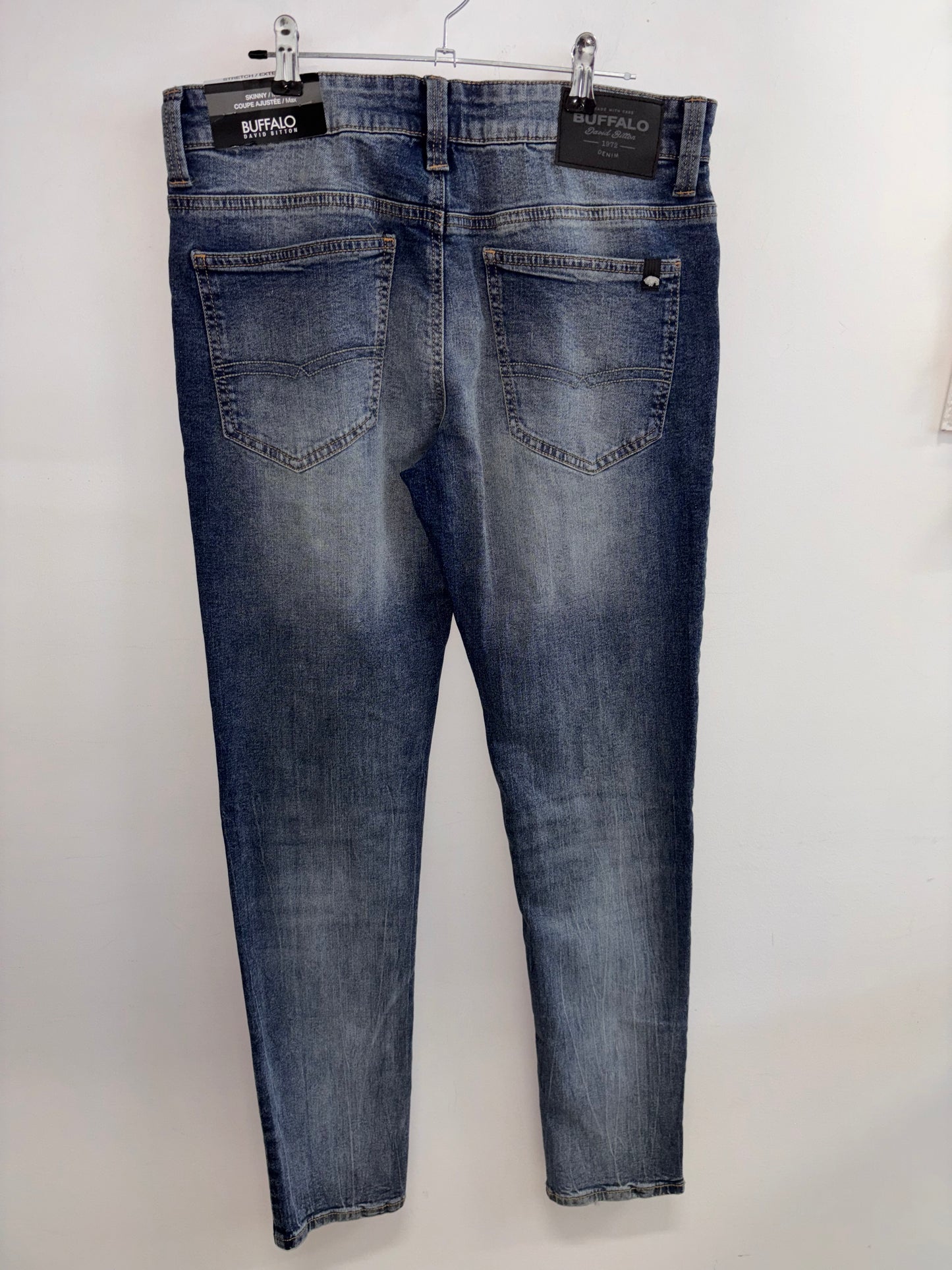 Jeans homme *NEUF* BUFFALO - Grandeur: 30