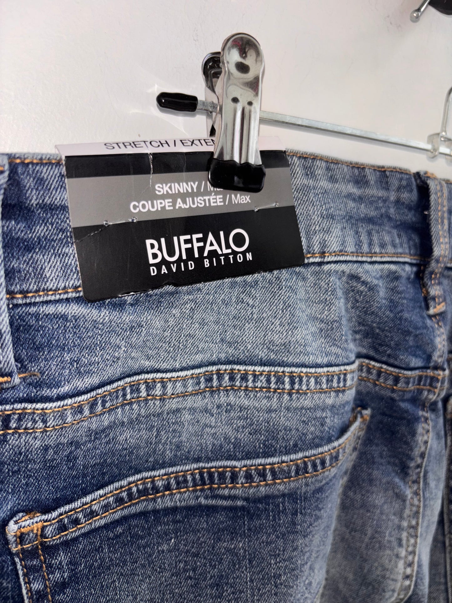 Jeans homme *NEUF* BUFFALO - Grandeur: 30