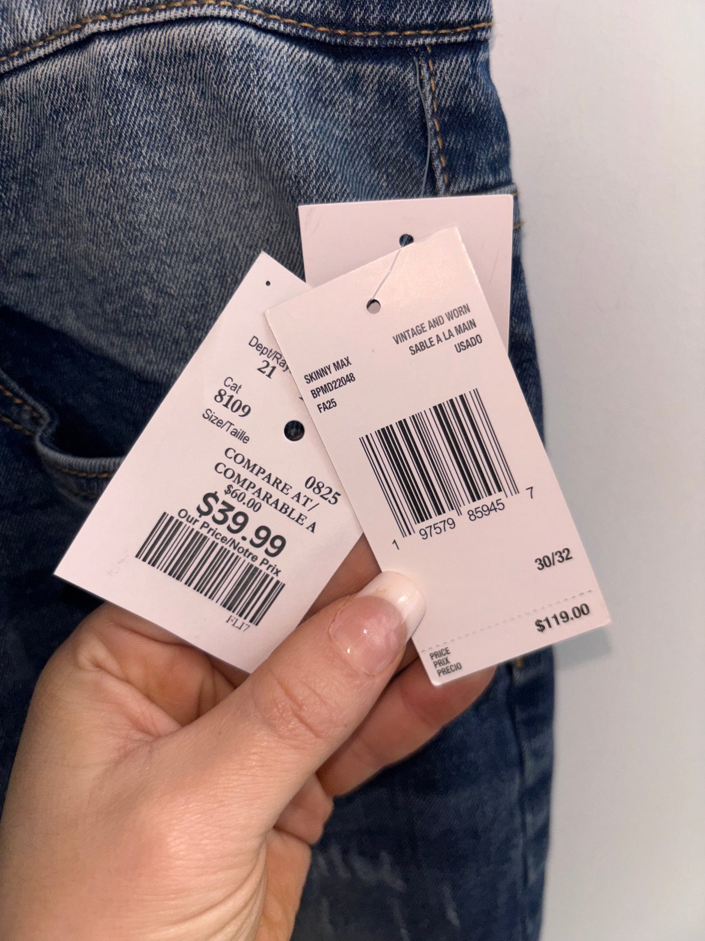 Jeans homme *NEUF* BUFFALO - Grandeur: 30