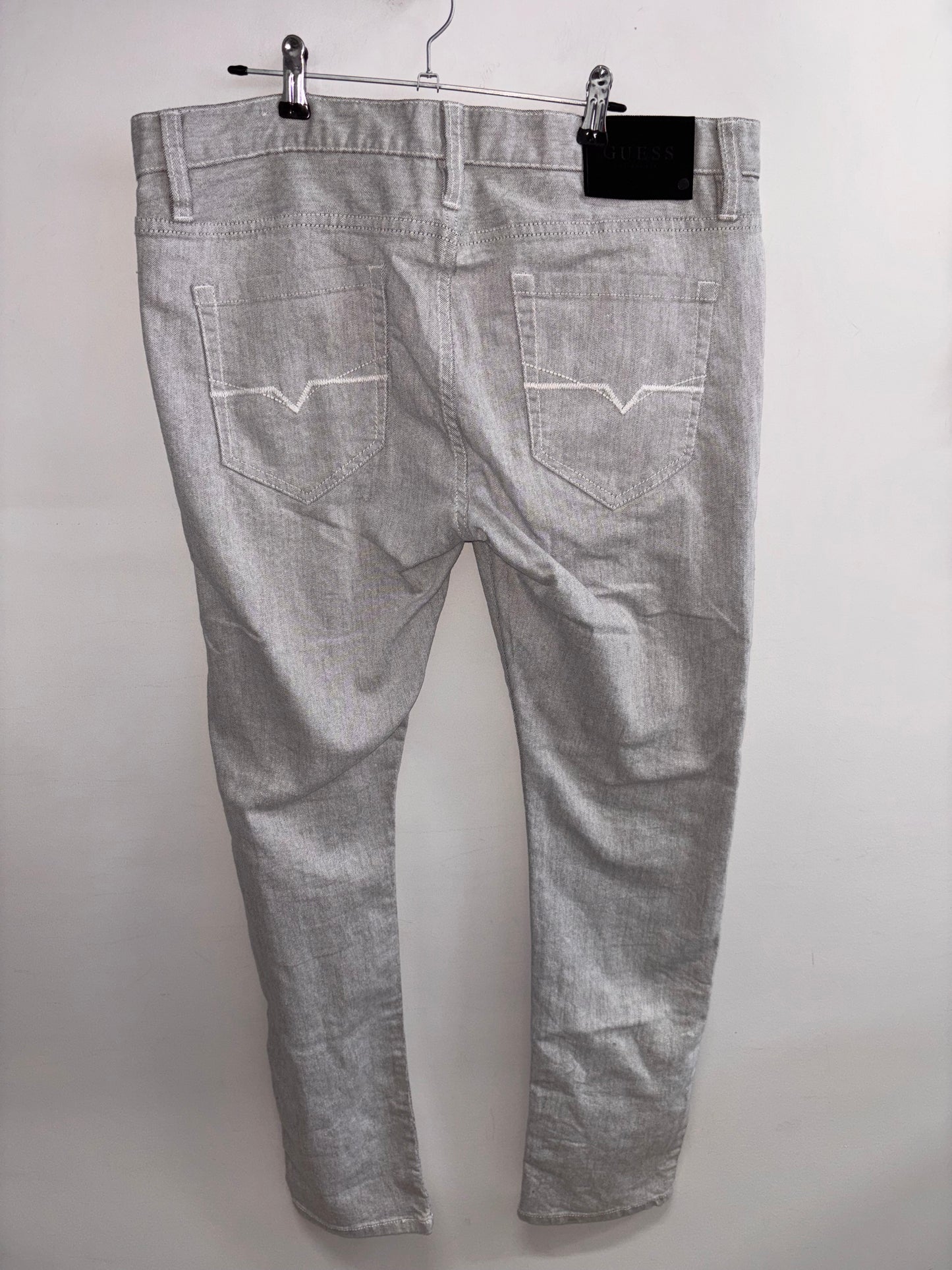 Jeans Gris Pâle Homme GUESS - Grandeur: 34