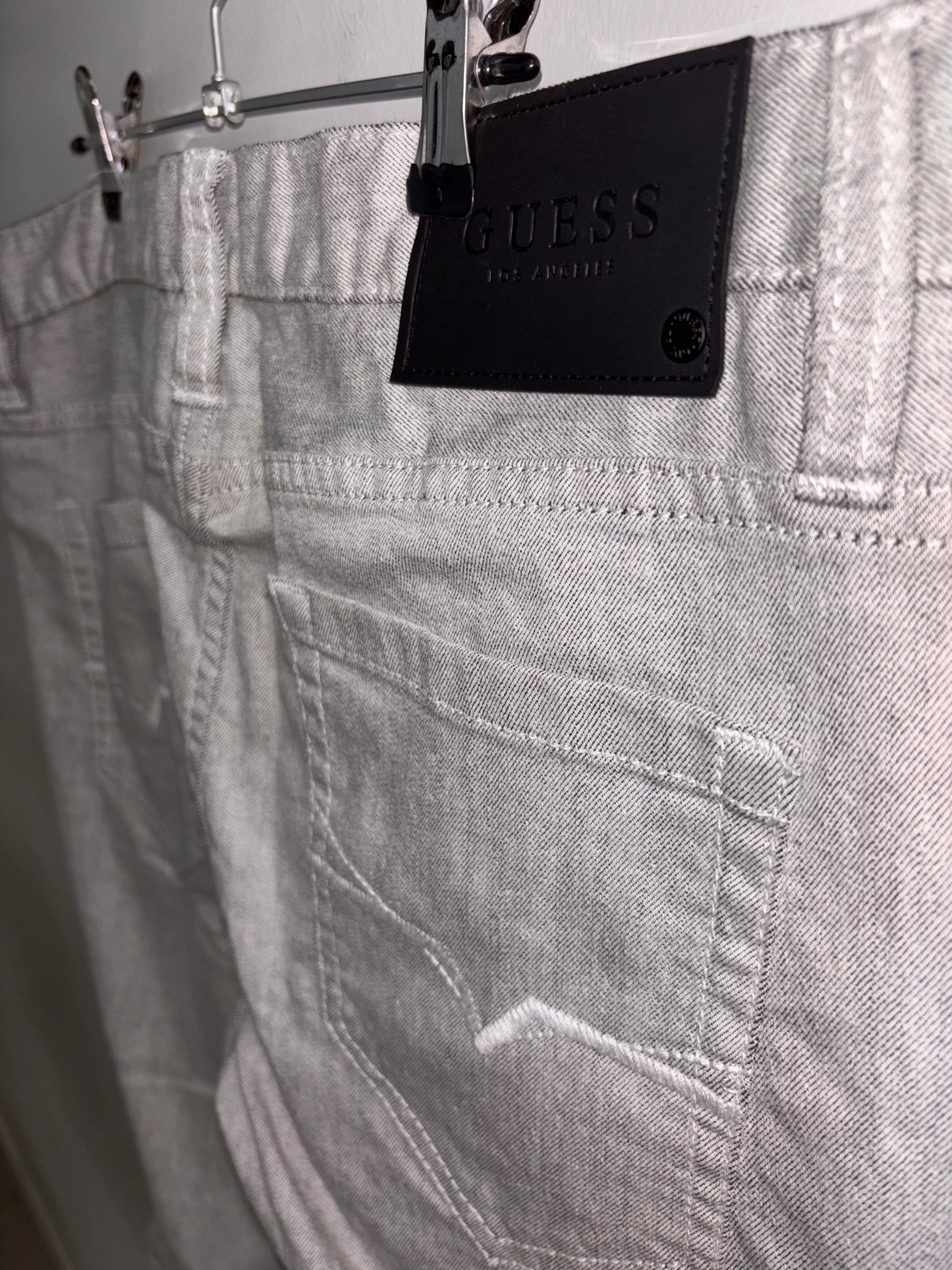Jeans Gris Pâle Homme GUESS - Grandeur: 34