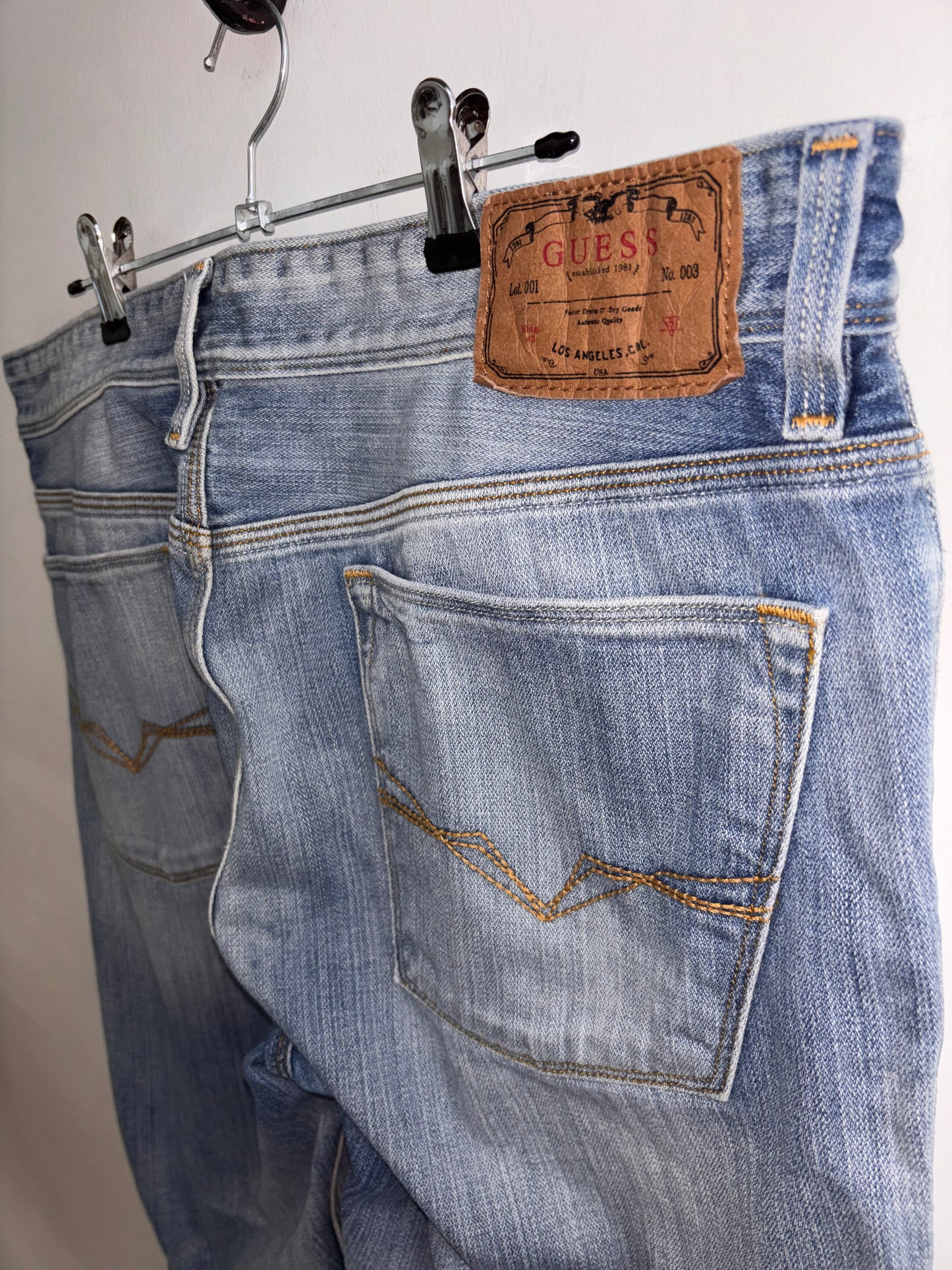 Jeans Pâle Délaver Homme GUESS - Grandeur: 36
