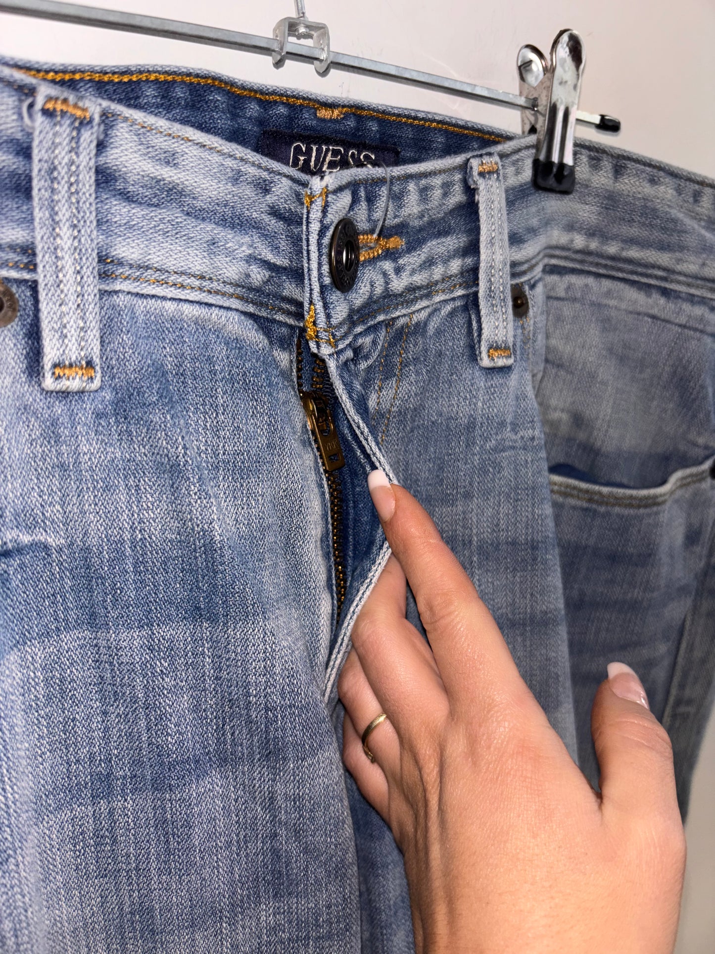 Jeans Pâle Délaver Homme GUESS - Grandeur: 36