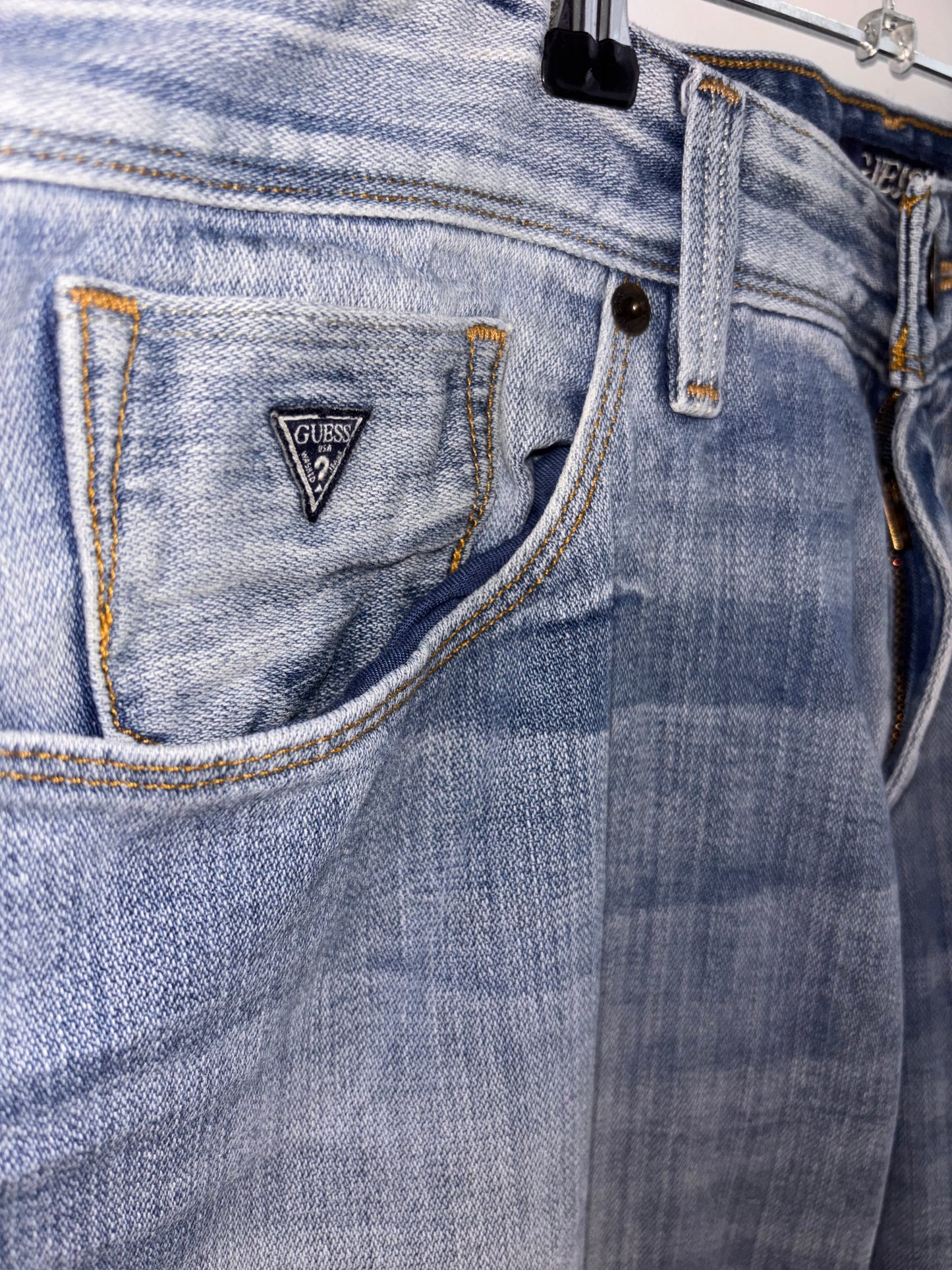 Jeans Pâle Délaver Homme GUESS - Grandeur: 36