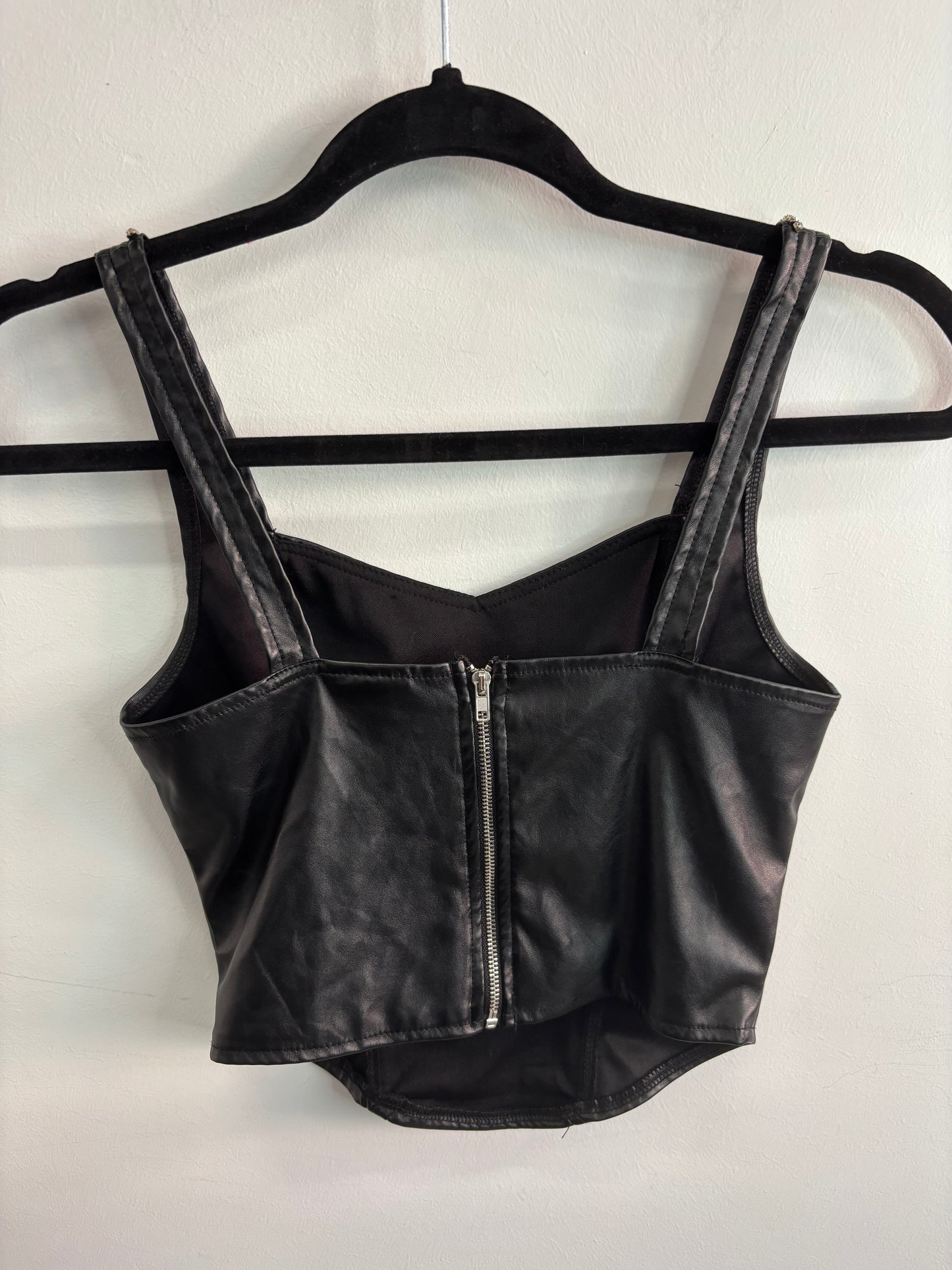 Croc toi top faux cuire et diamand RUE21- Grandeur: Xsmall