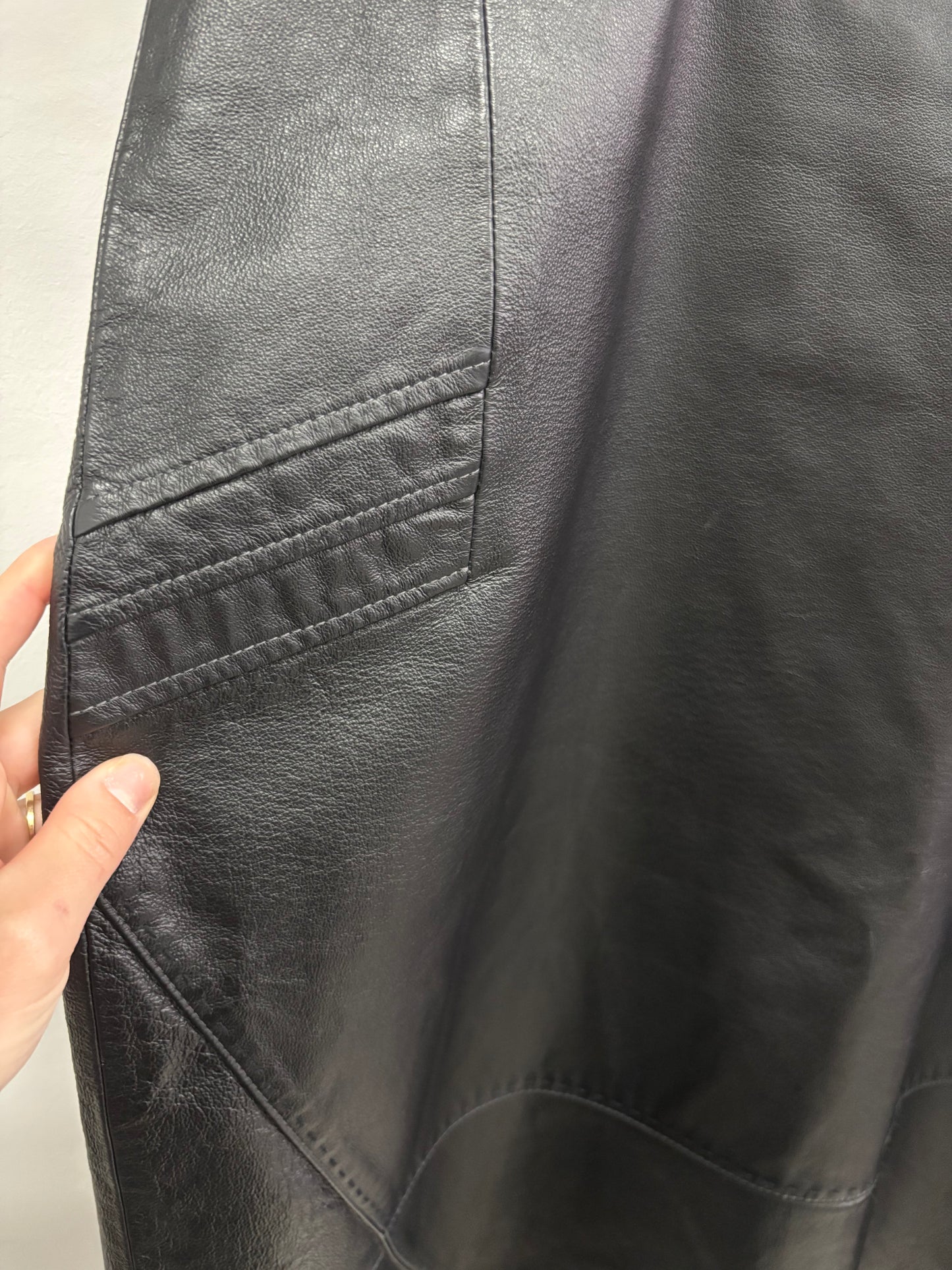 Jupe Cuire Noir CLAIRE FRANCE - Grandeur: 2X