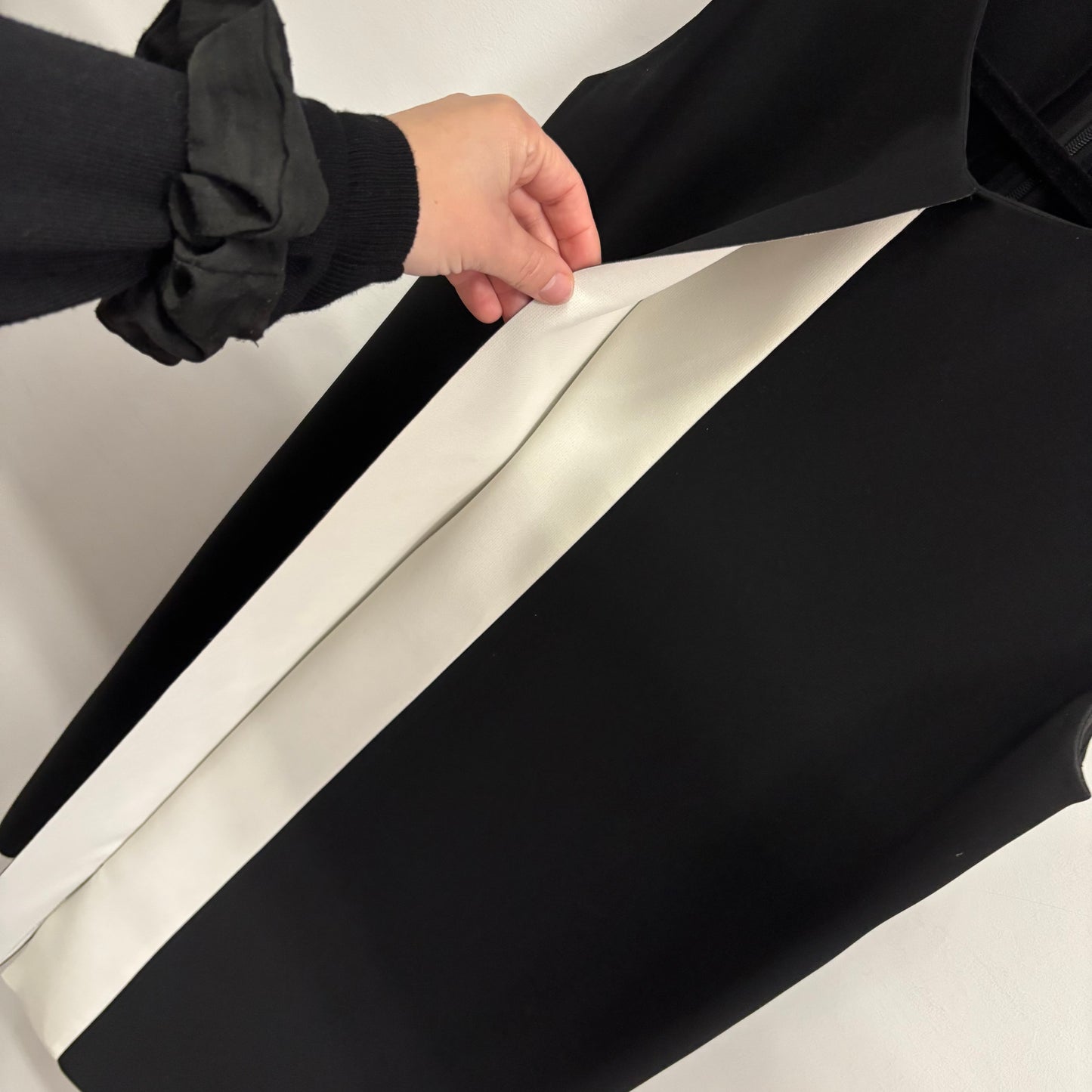 Robe Soiré Noir VINCE - Grandeur: 4