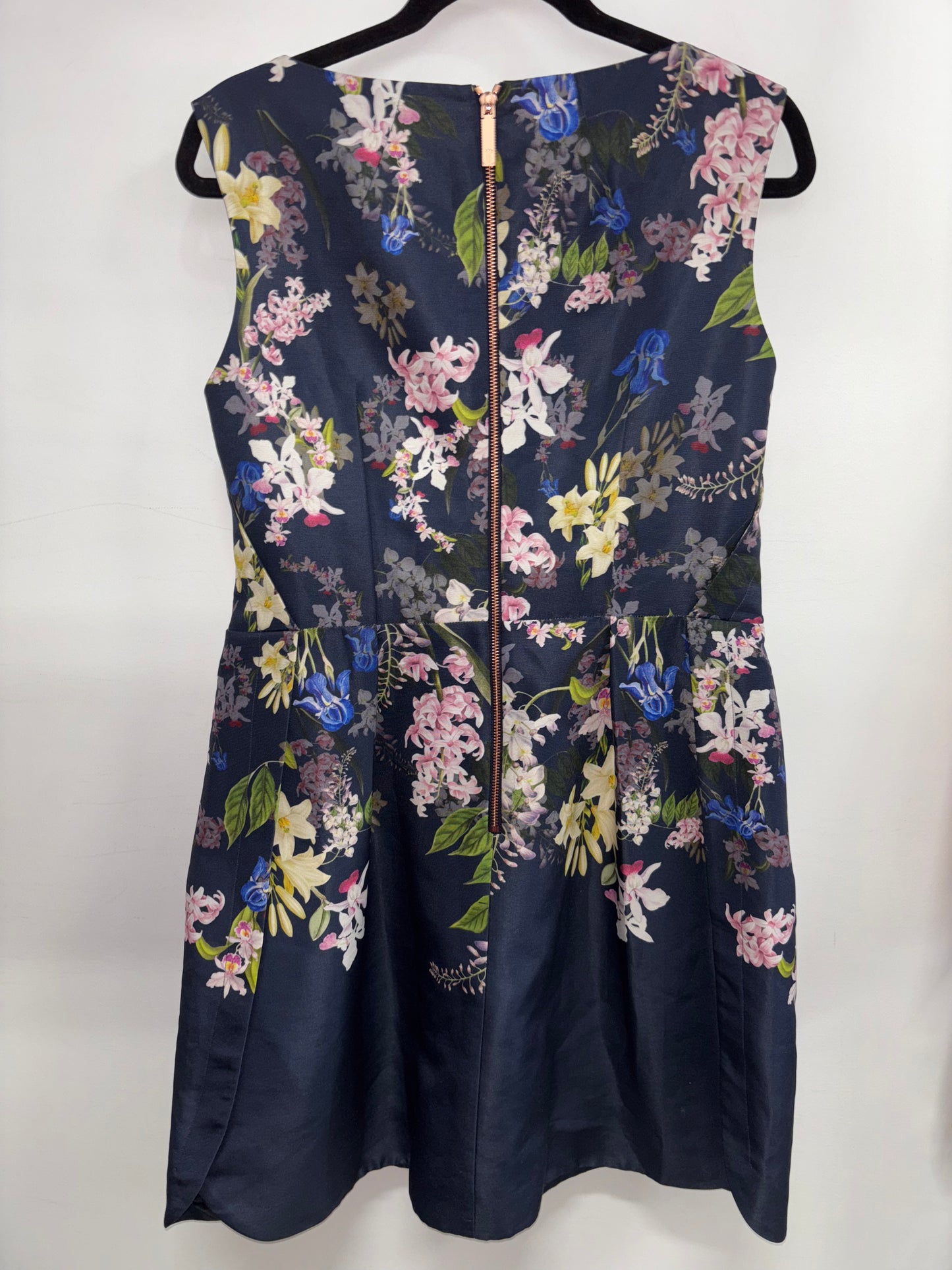 Robe Fleuri Bleu Marin TED BAKER LONDON - Grandeur: 5