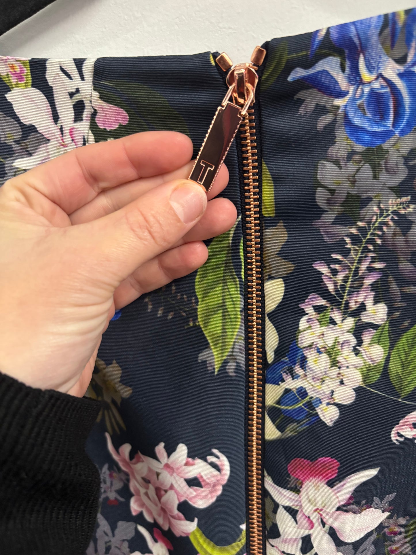 Robe Fleuri Bleu Marin TED BAKER LONDON - Grandeur: 5