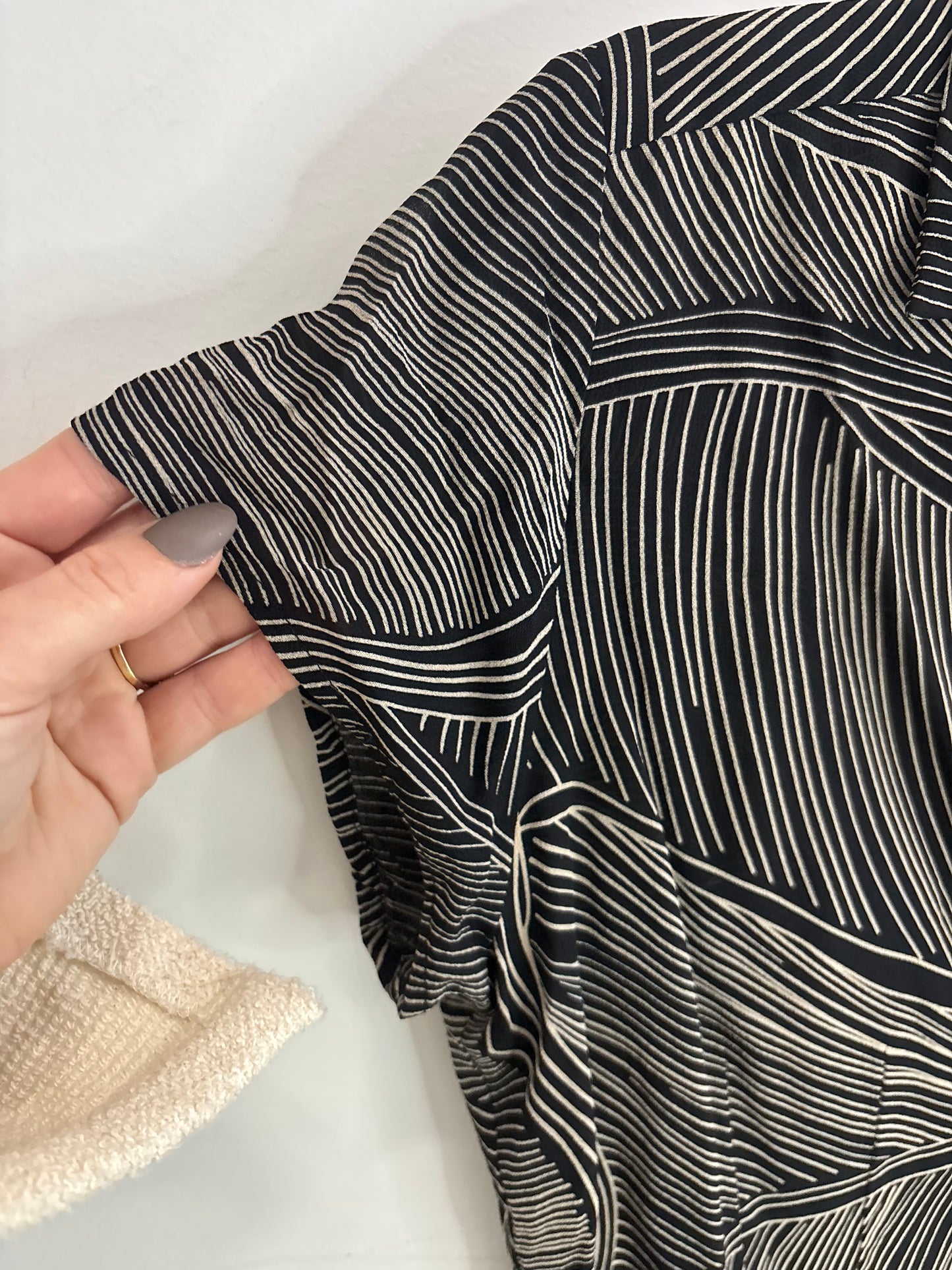 Chemise Noir Manche Courte NYGARD COLLECTION - Grandeur: 12