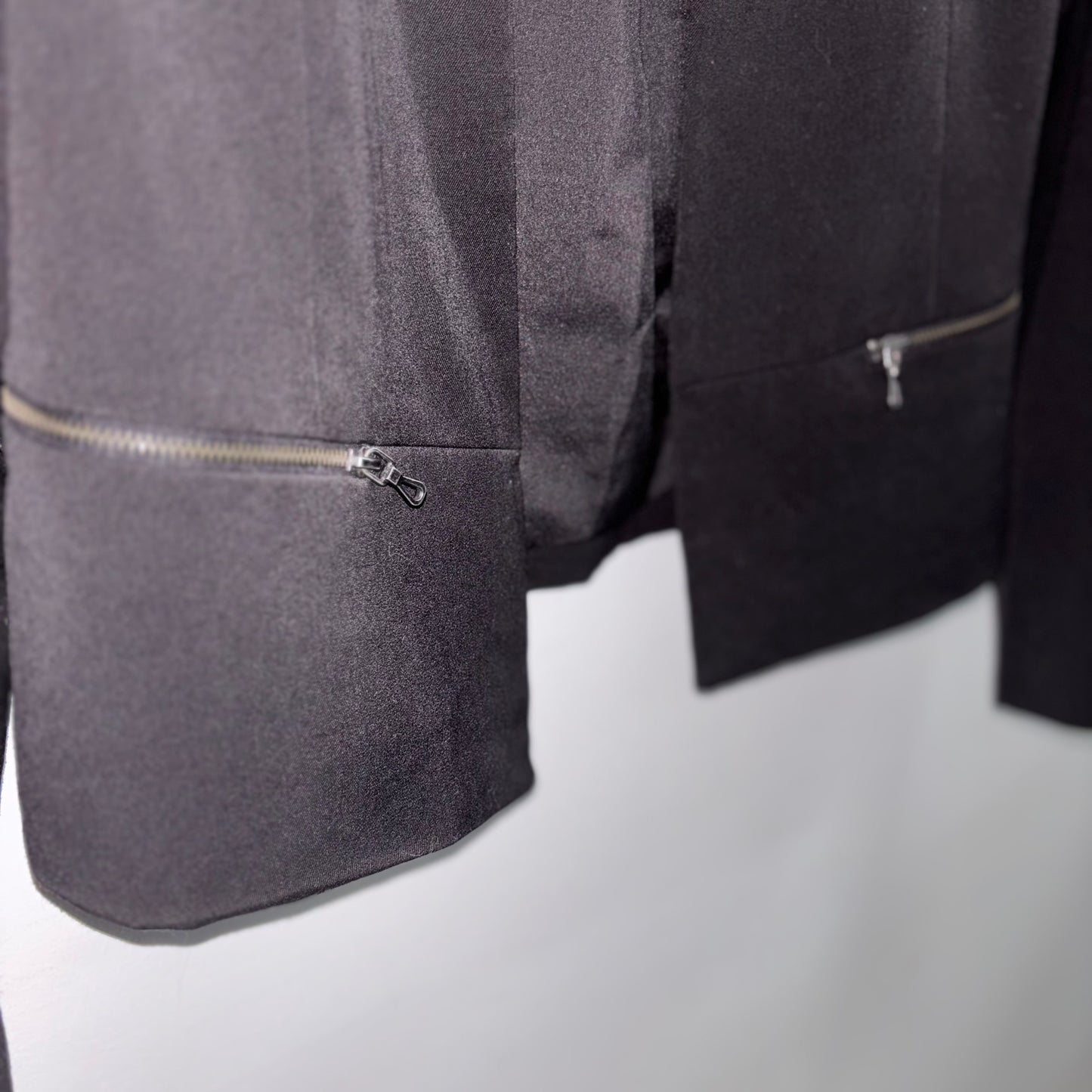 Veston Noir ONLY  - Grandeur: 38