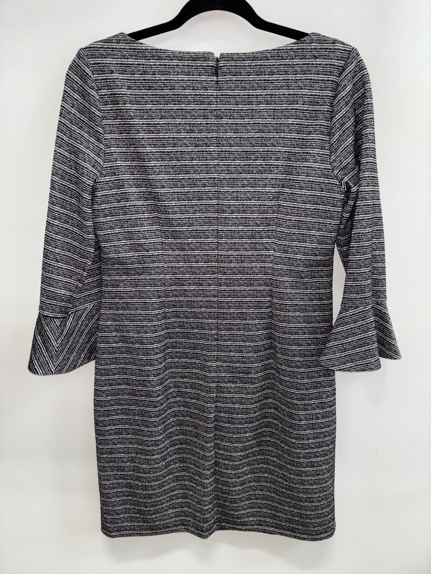 Robe Chic Raillé LAURA PETITES - Grandeur: 10