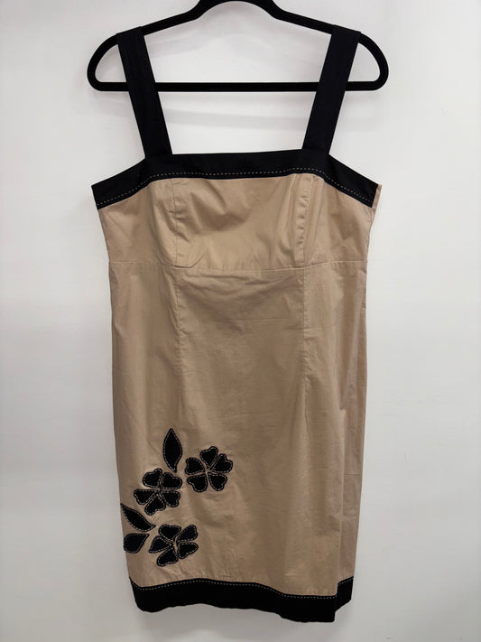 Robe Beige & Noir Fleuri ANOTHER THYME - Grandeur: 12