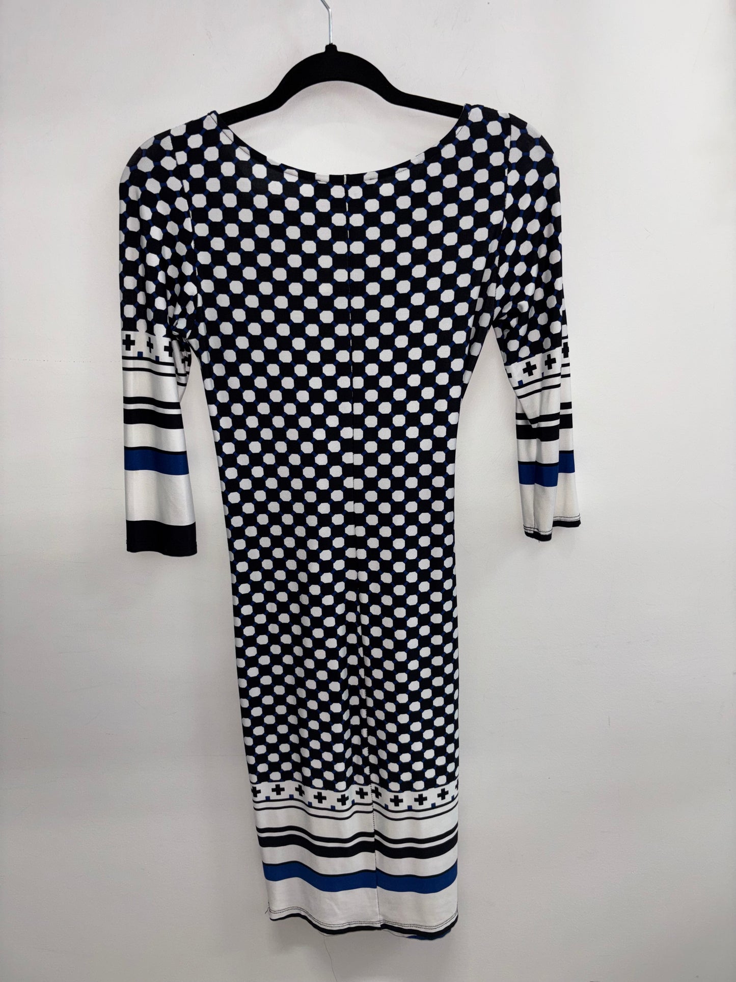 Robe motif FEMME - Grandeur: Small