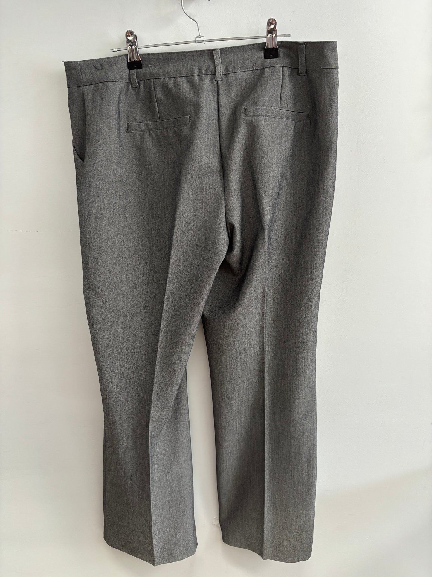 Pantalon Propre Gris Patte Large REITMANS - Grandeur: 10